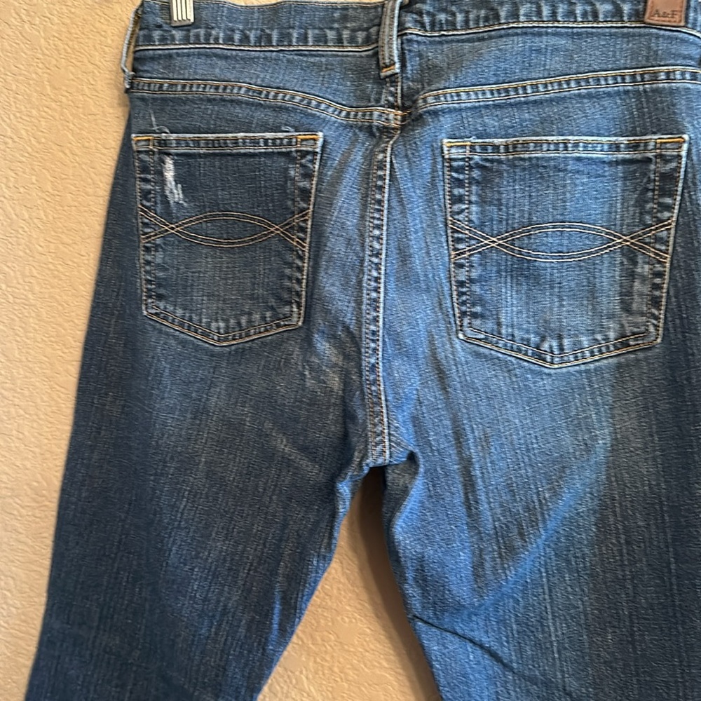 Abercrombie and Fitch - size 8R Emma jeans - casual, lt. wear, great condition. - Picture 6 of 8